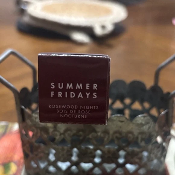 Summer Fridays Lip Oil in Deep Rosewood - Picture 2 of 8